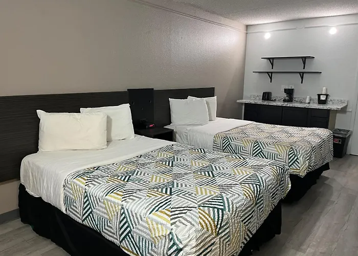 6 Phoenix, Az Midtown Hotel