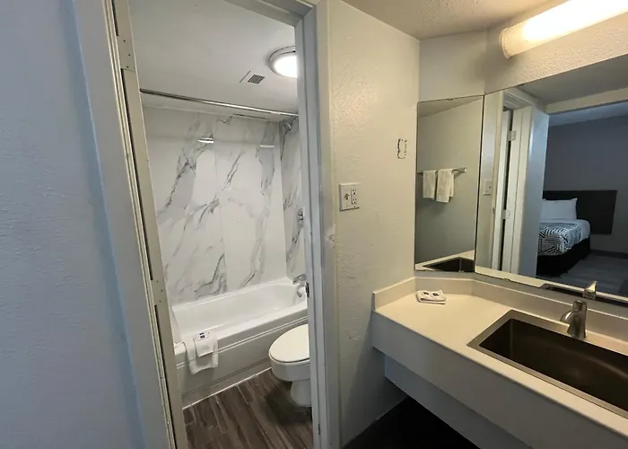 6 Phoenix, Az Midtown Hotel 4*